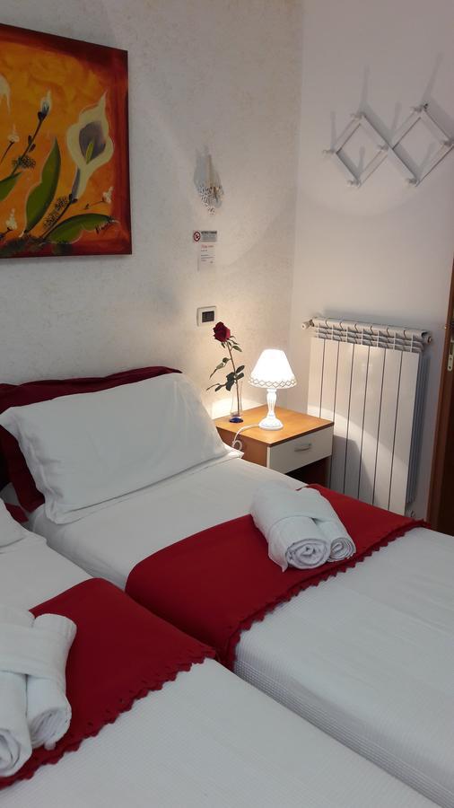 Nataly'S House Bed&Breakfast La Massimina-Casal Lumbroso Exteriör bild